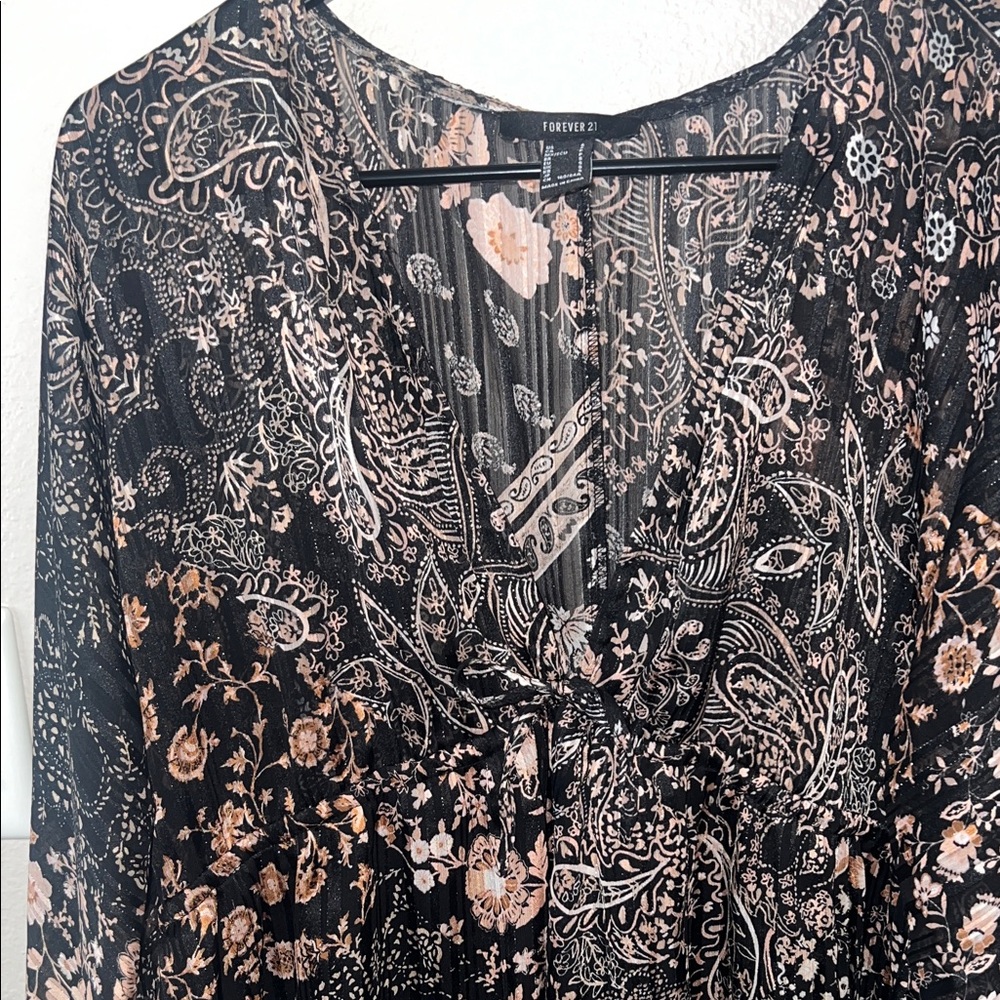 Forever 21 Black and Pink Paisley Dress - Picture 4 of 5